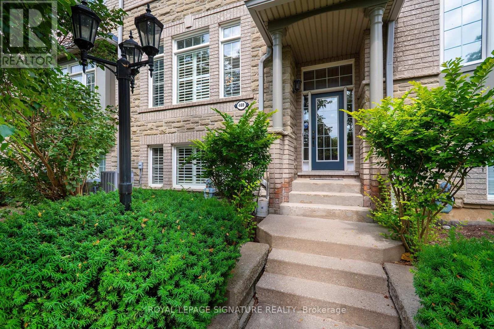 469 BRISTOL ROAD W