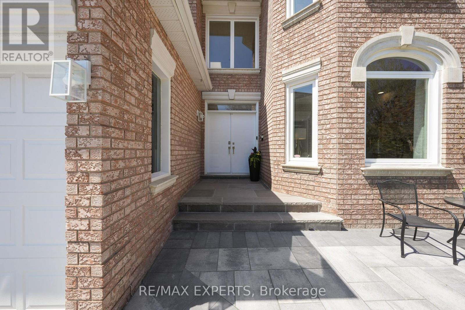 32 FERN AVENUE