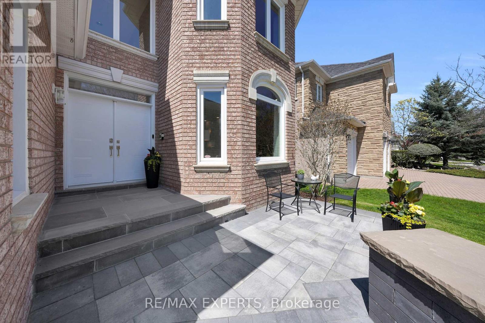 32 FERN AVENUE