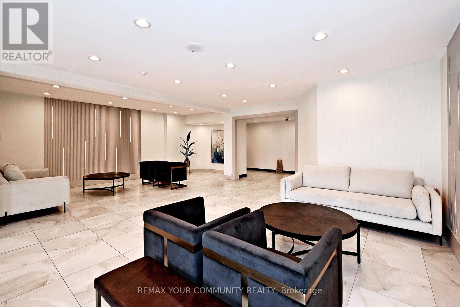 620 - 32 CLARISSA DRIVE