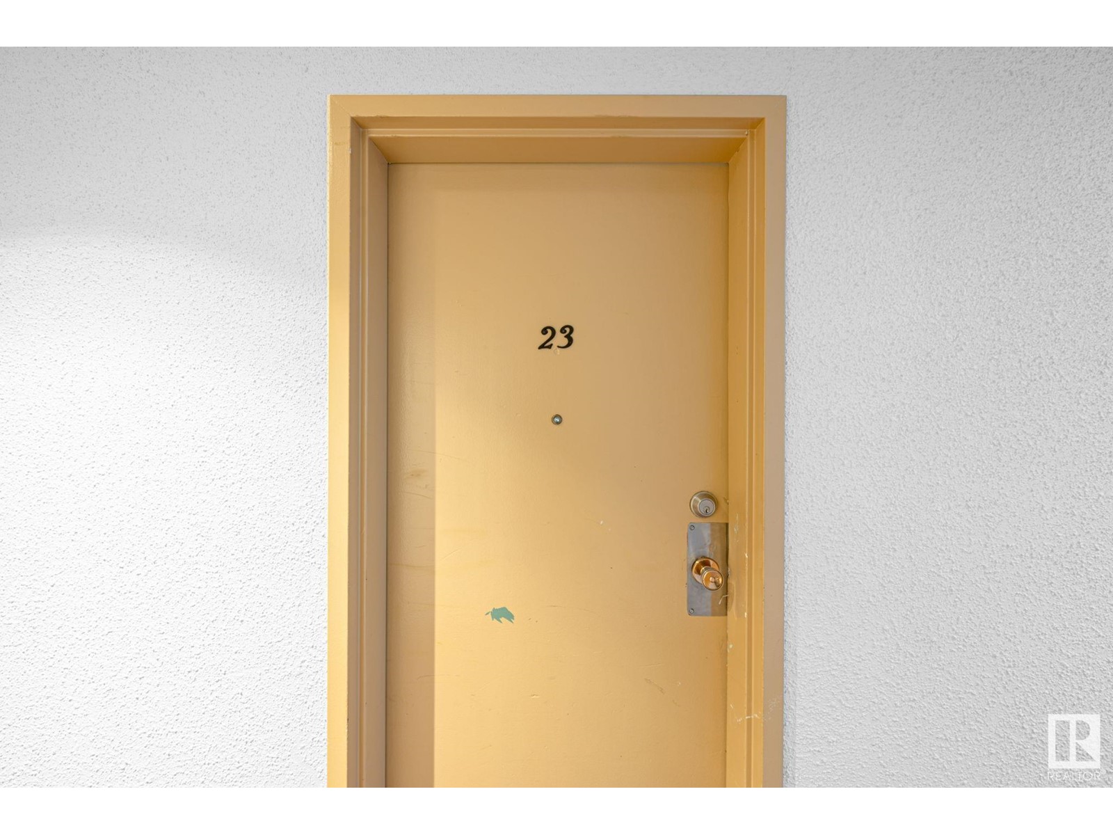 #23 11265 31 AV NW