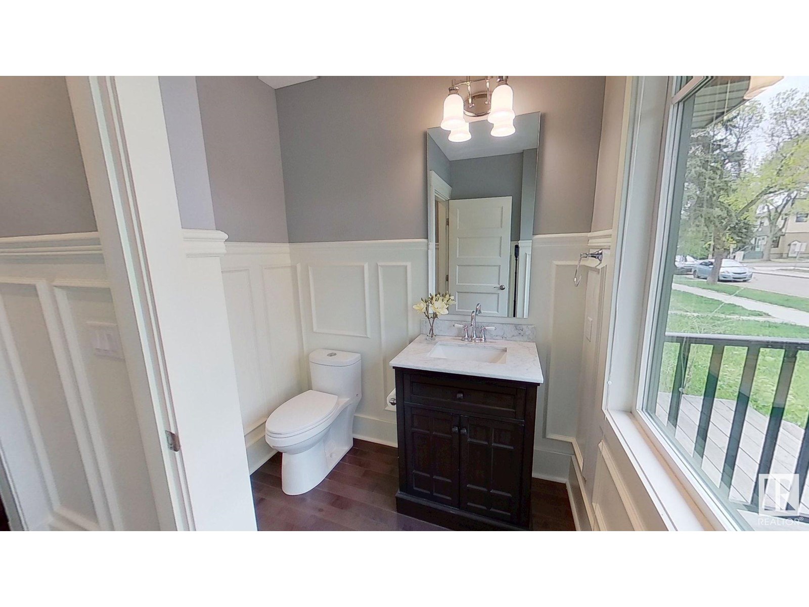 11313 127 ST NW