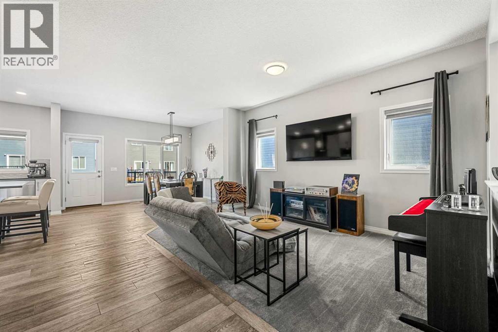 1020 Chinook Gate Heath SW