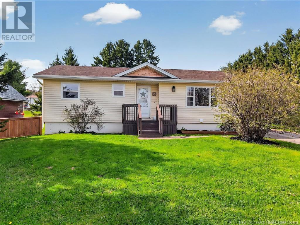 10 Birkdale Drive