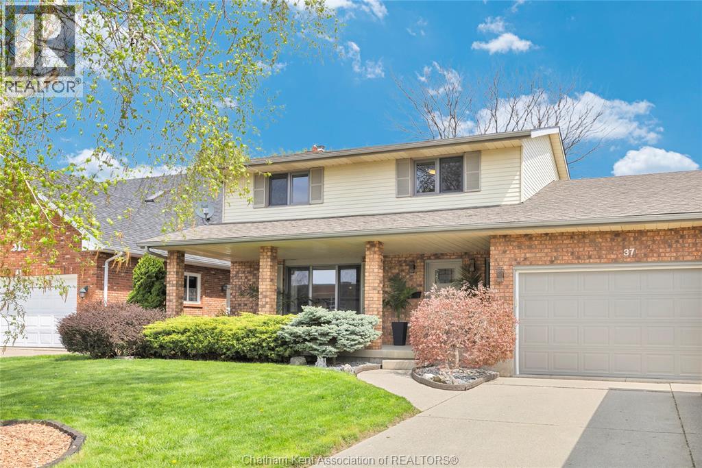 37 ORANGEWOOD BOULEVARD North