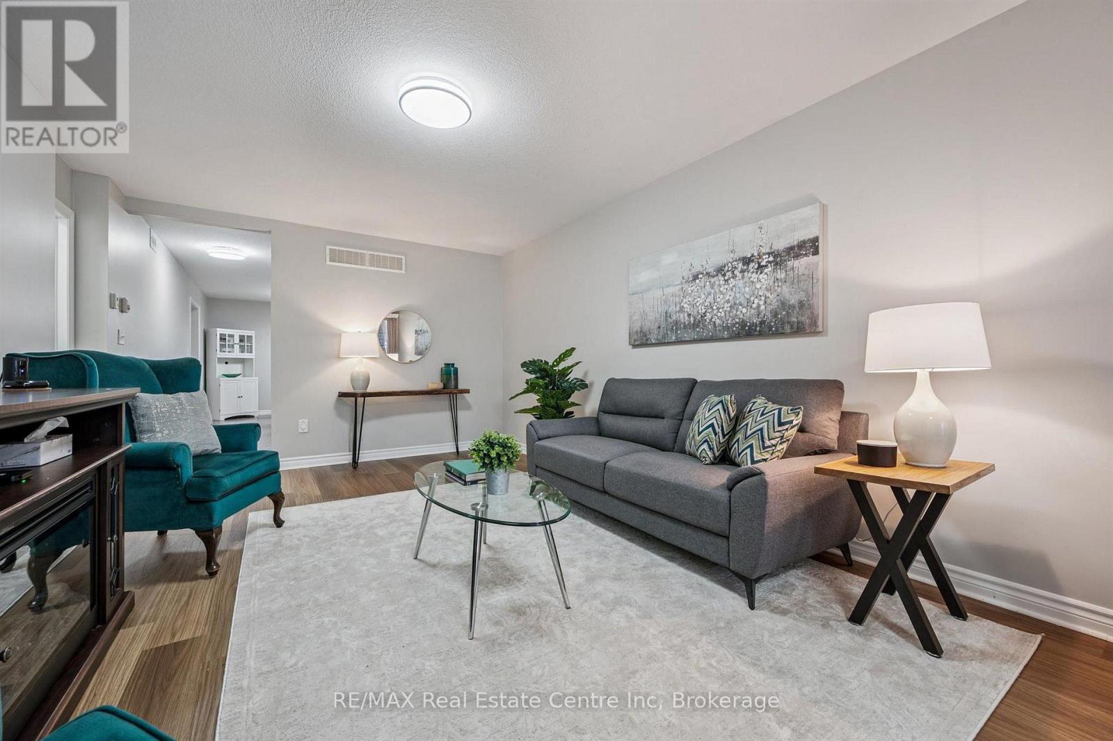 21 WIDEMAN BOULEVARD