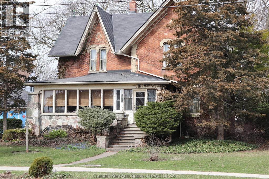 171 Talbot STREET West