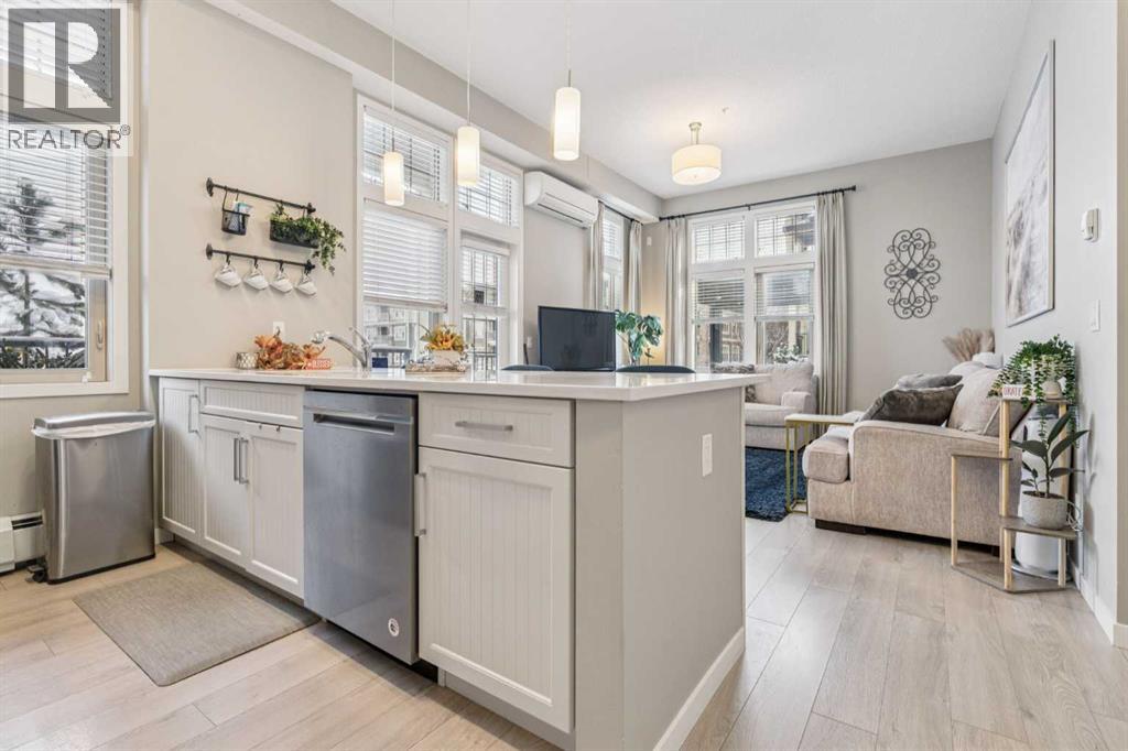 115, 10 Mahogany Mews SE