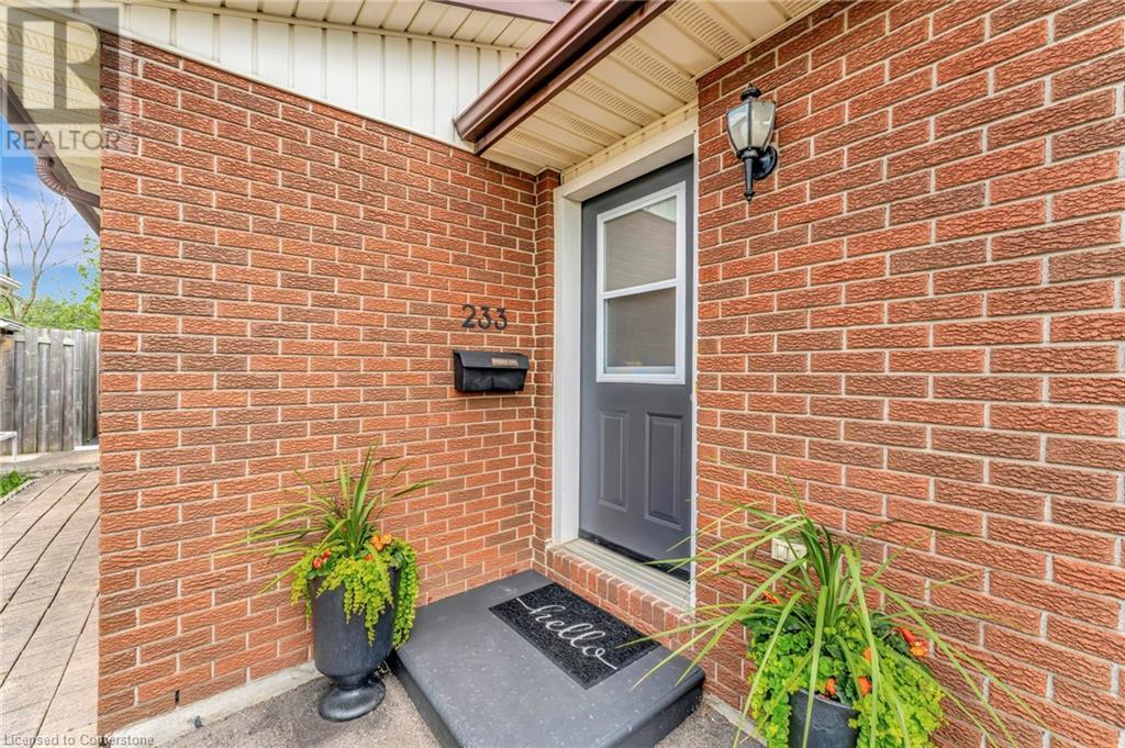233 AUDEN Road