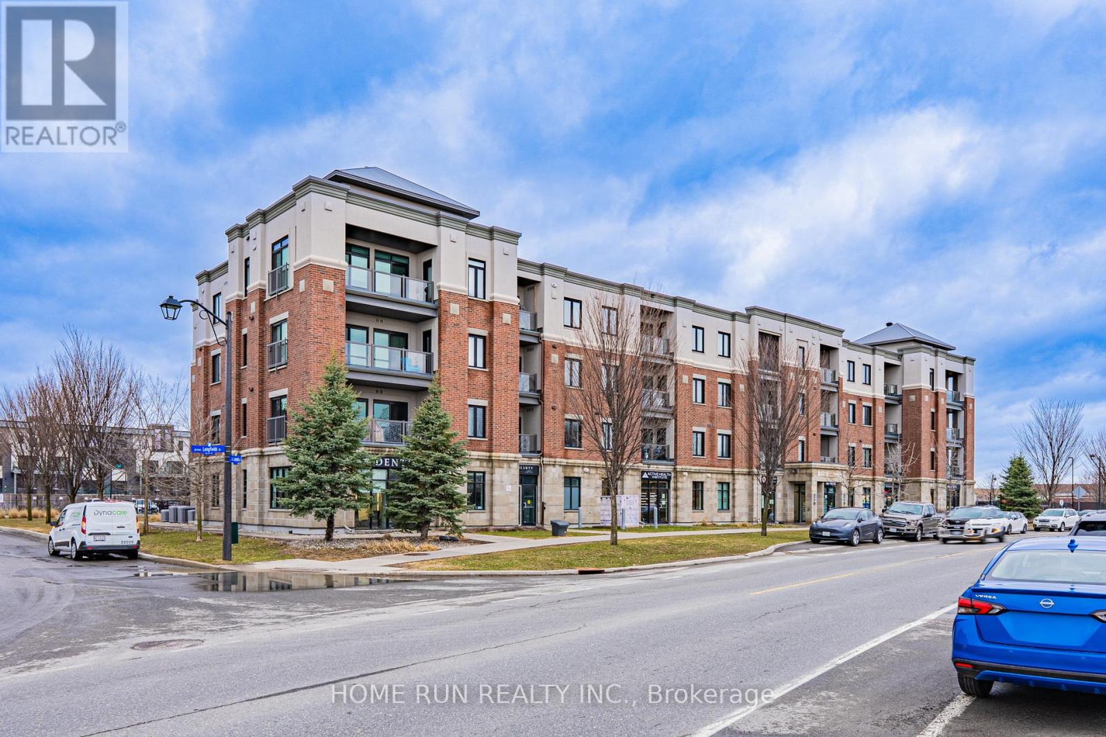 Photo 1 of 25 — 312 - 615 LONGFIELDS DRIVE Unit 312, Ottawa, ON K2J6J3