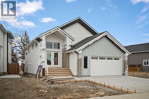 Property photo of 1612 sixmile view  s, lethbridge, AB t1k8j2