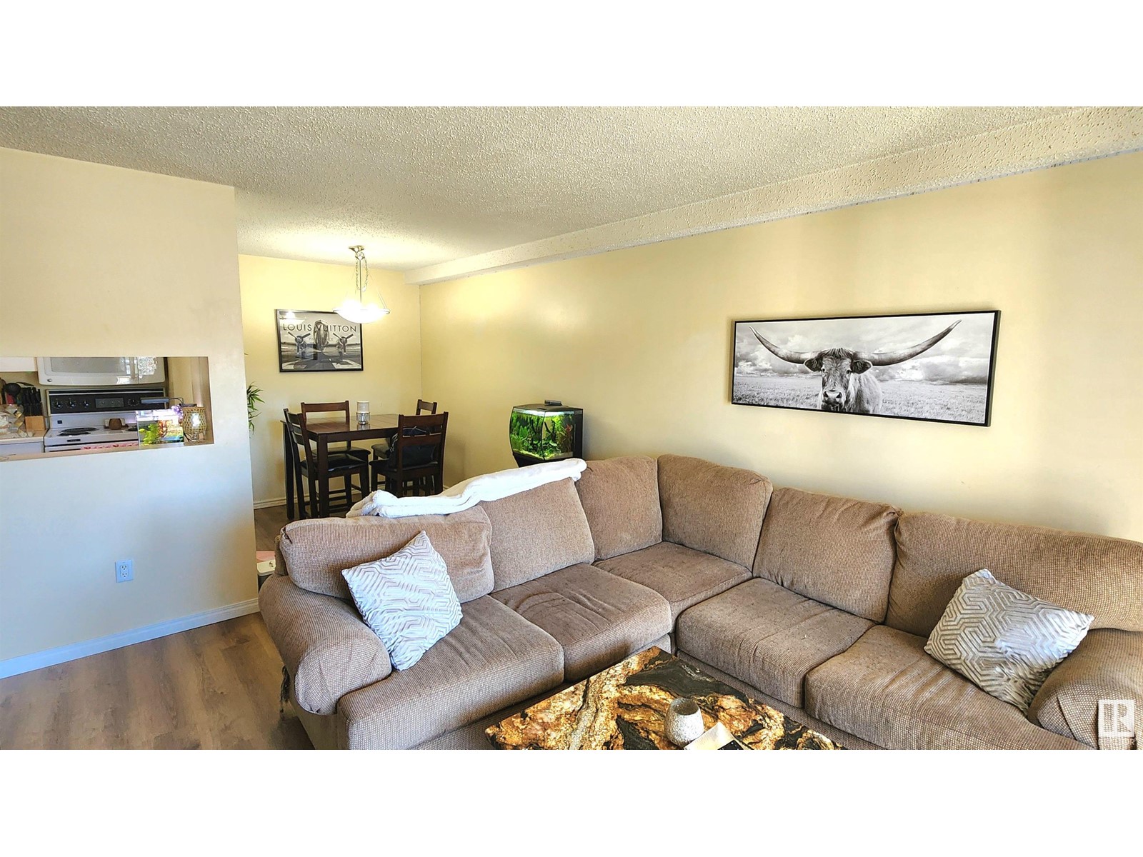 #116 6710 158 AV NW