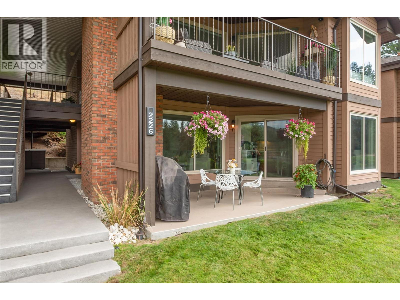 2226 Golf Course Drive