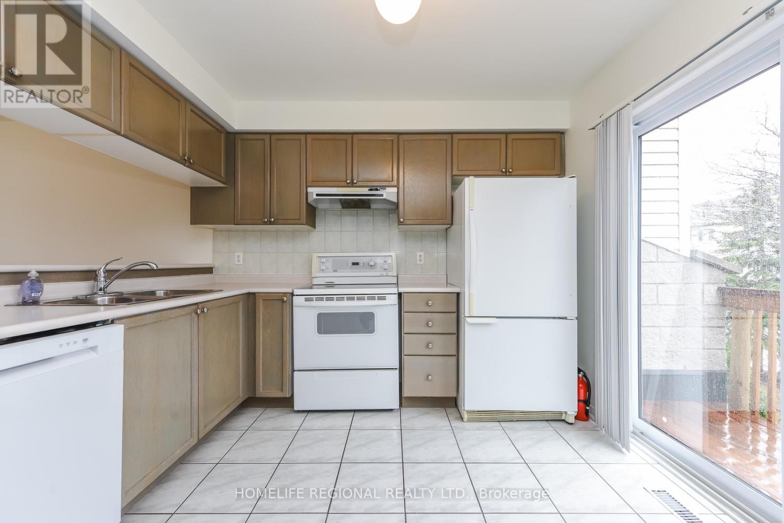 72 - 7105 BRANIGAN GATE