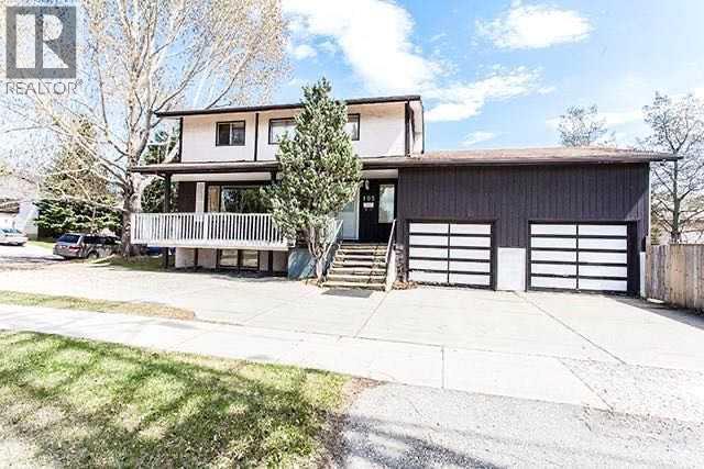 105 Valhalla Crescent NW