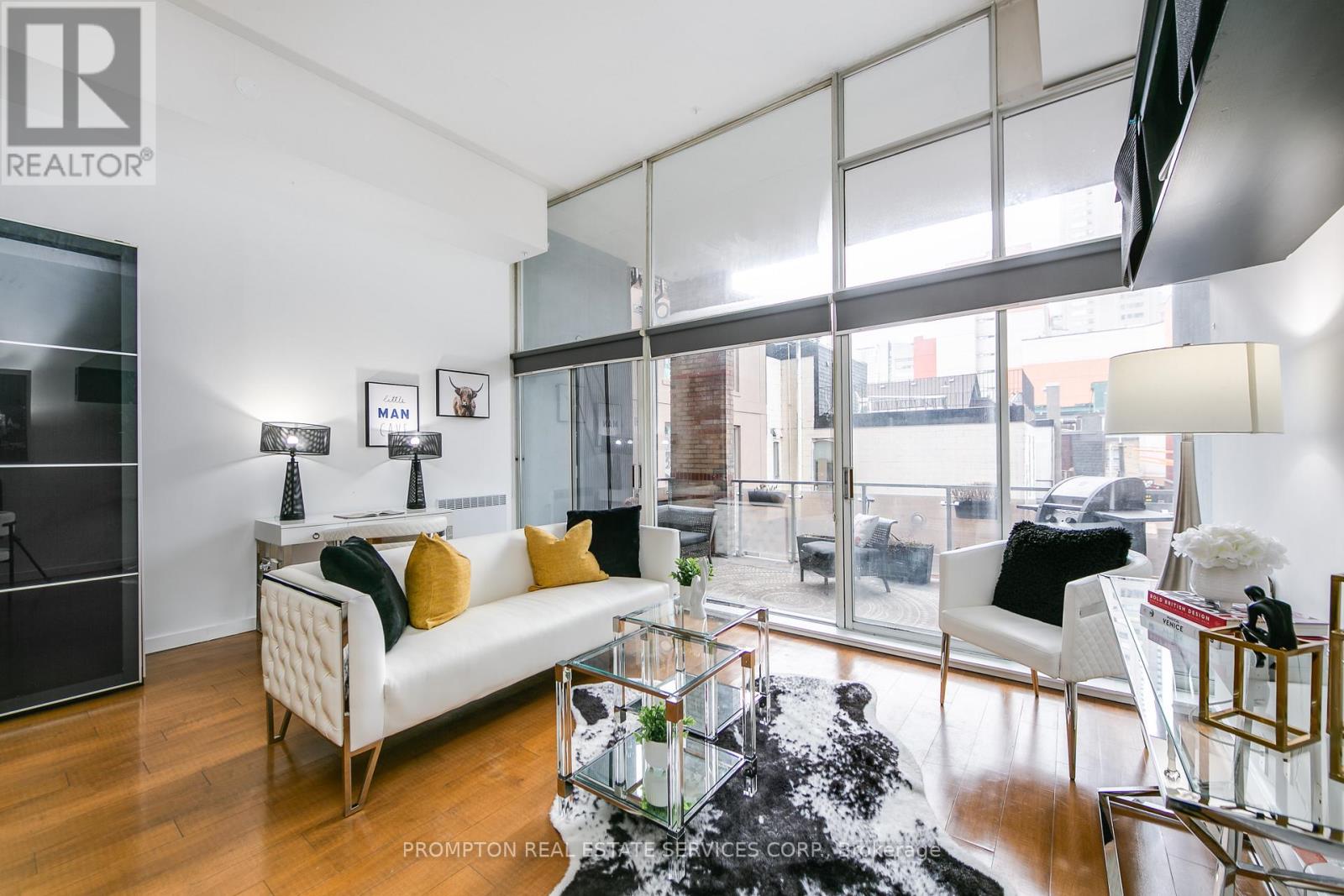 1B - 86 GERRARD STREET E