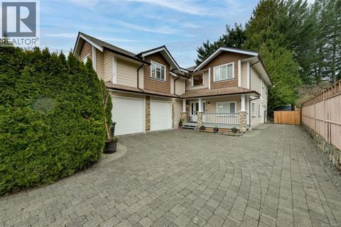 641 Brookside Rd Colwood BC V9C4M2