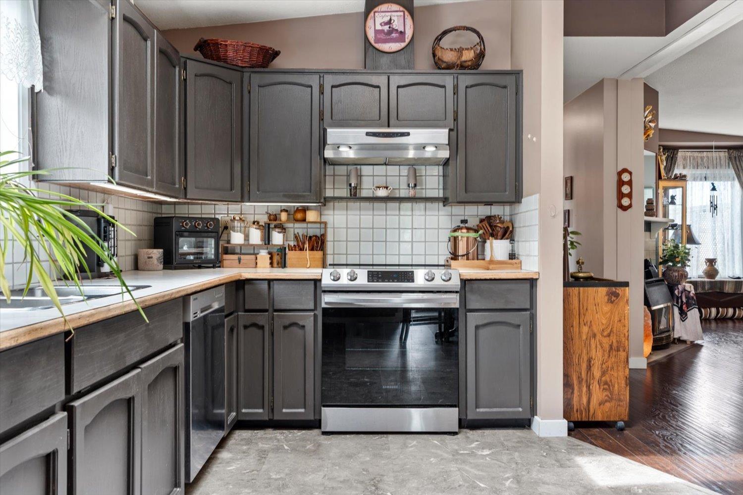 64 9055 ASHWELL ROAD|Chilliwack Proper West