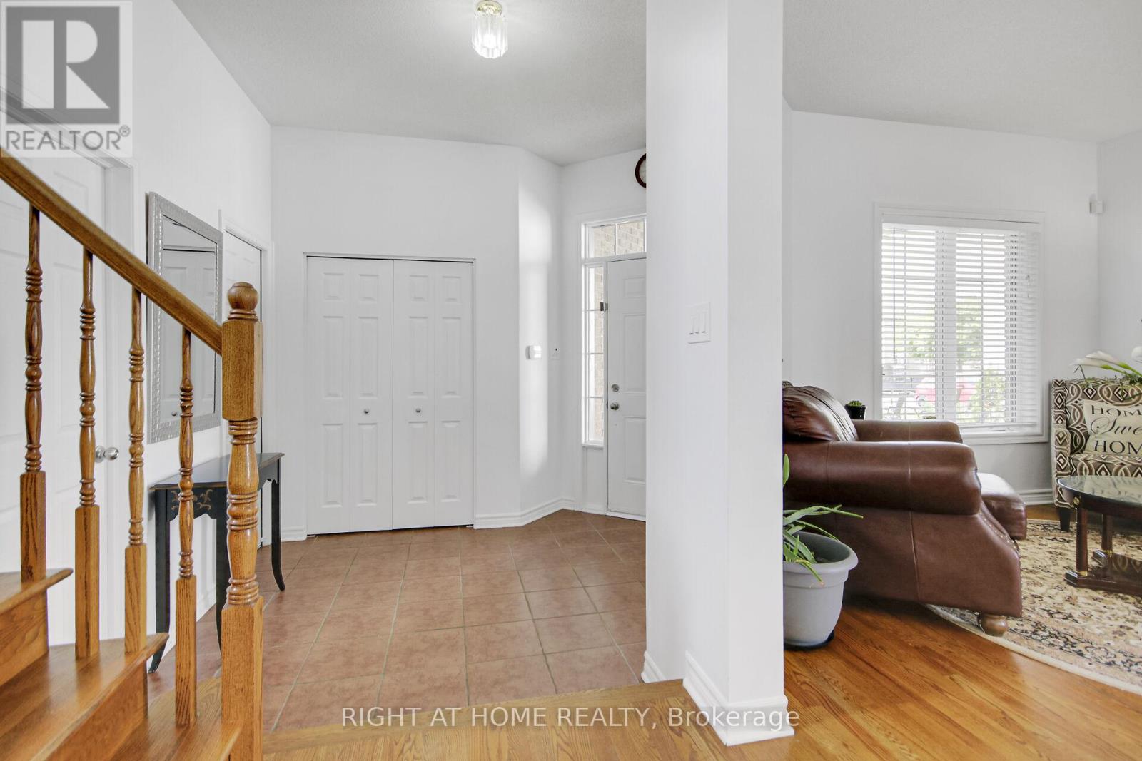 915 GOSNELL TERRACE