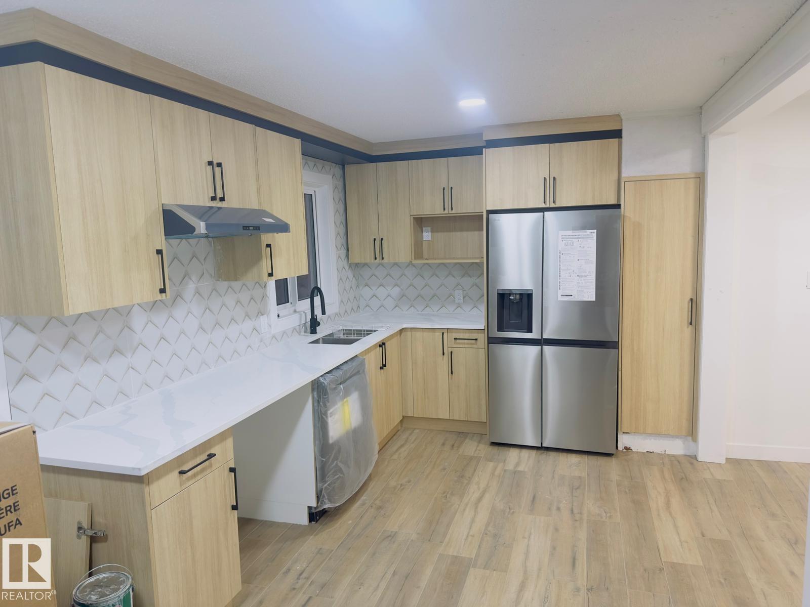 15911 108 AV NW