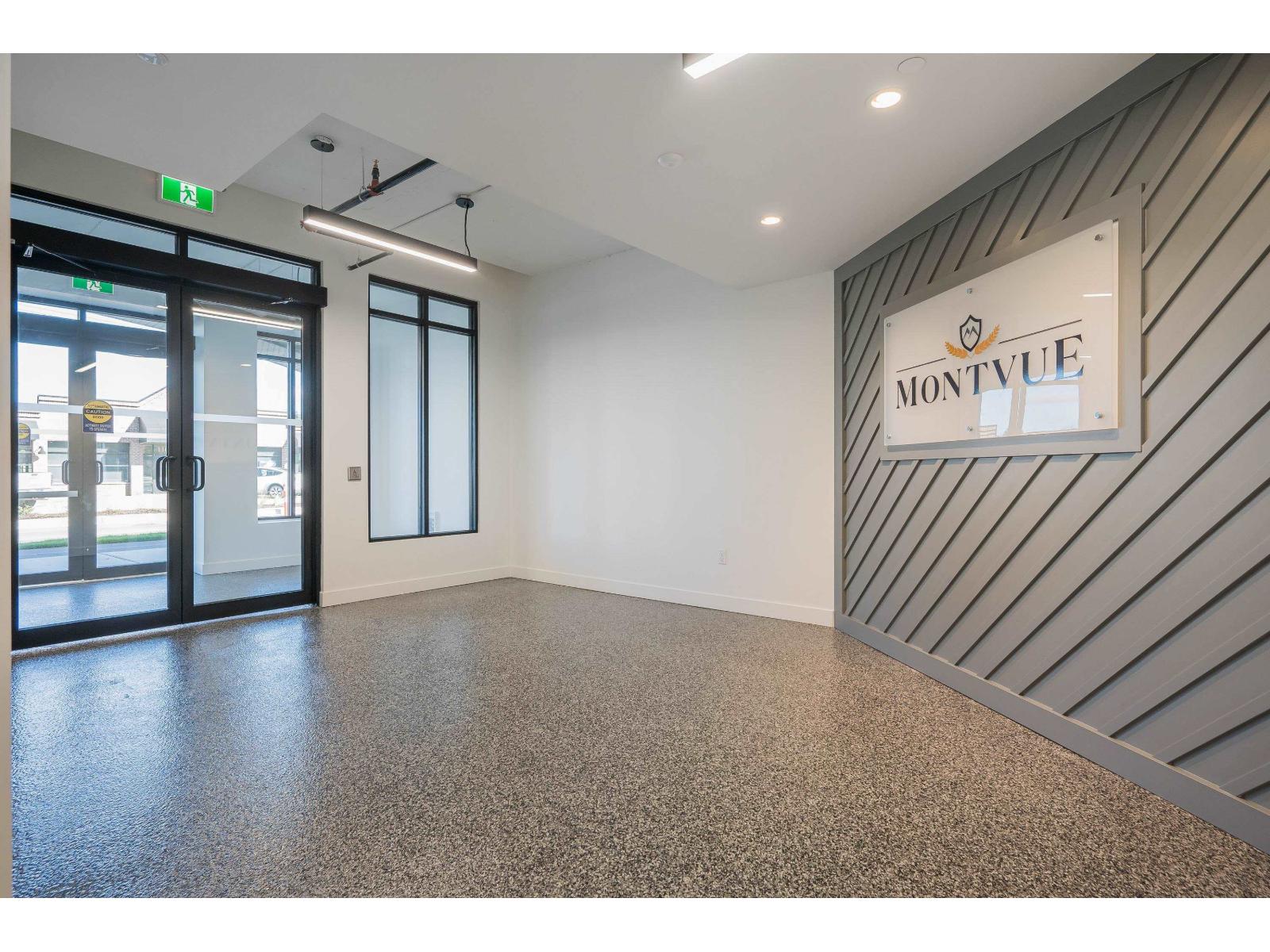 306 33820 SOUTH FRASER WAY