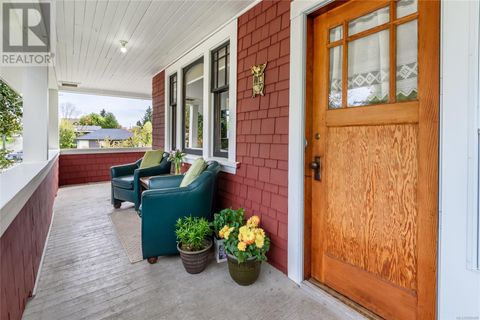 2757 Windermere Ave Cumberland BC V0R1S0