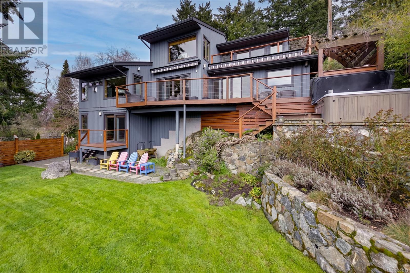 2767 Tudor Ave