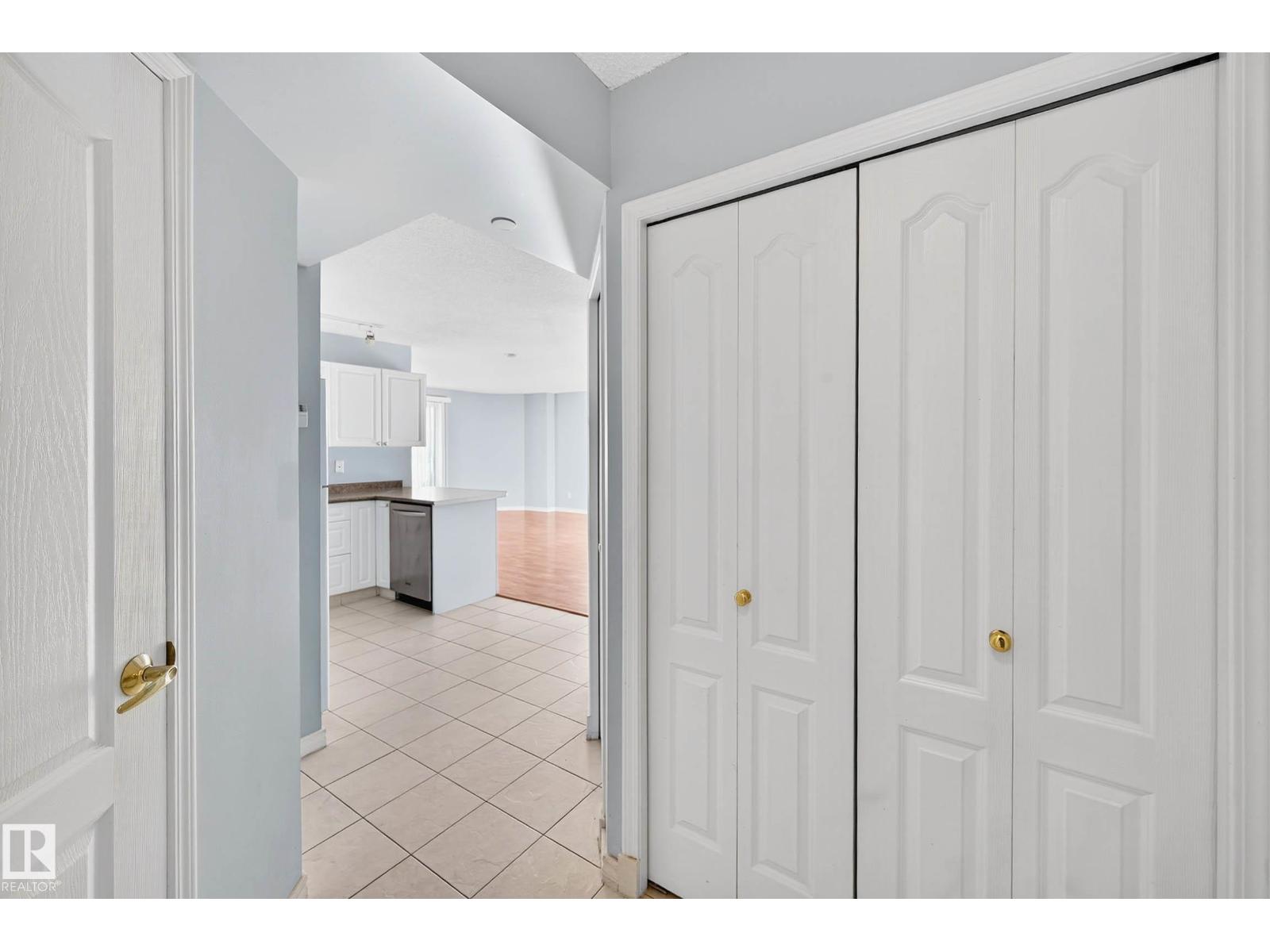 #804 10909 103 AV NW