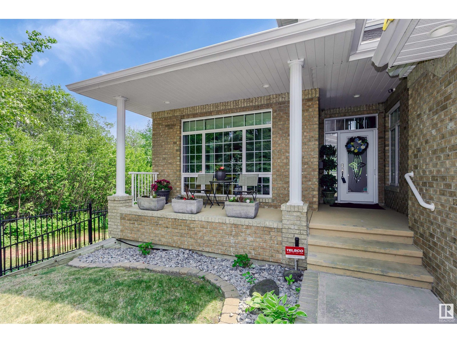 #2 735 Butterworth DR NW