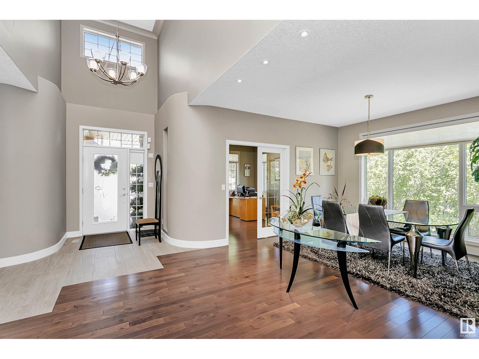 #2 735 Butterworth DR NW