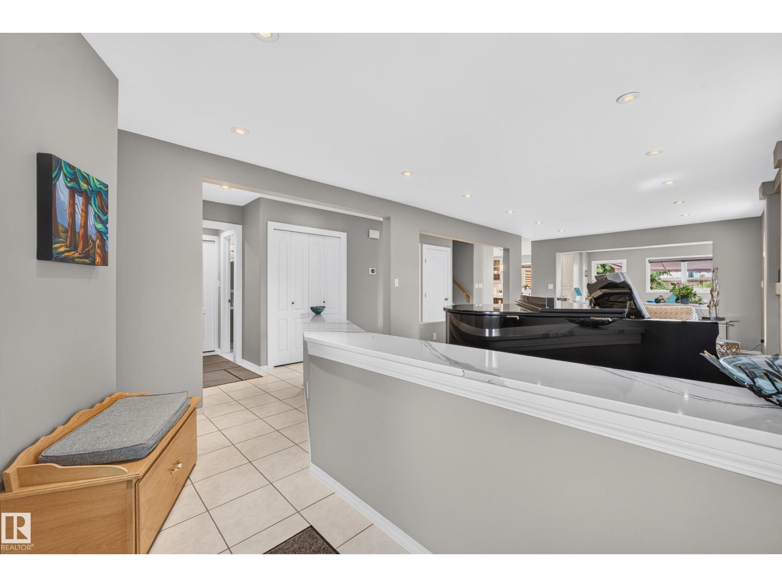 15827 67B ST NW NW