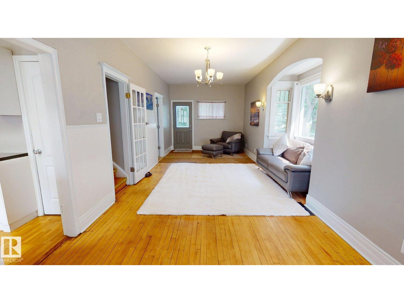 11406 66 ST NW