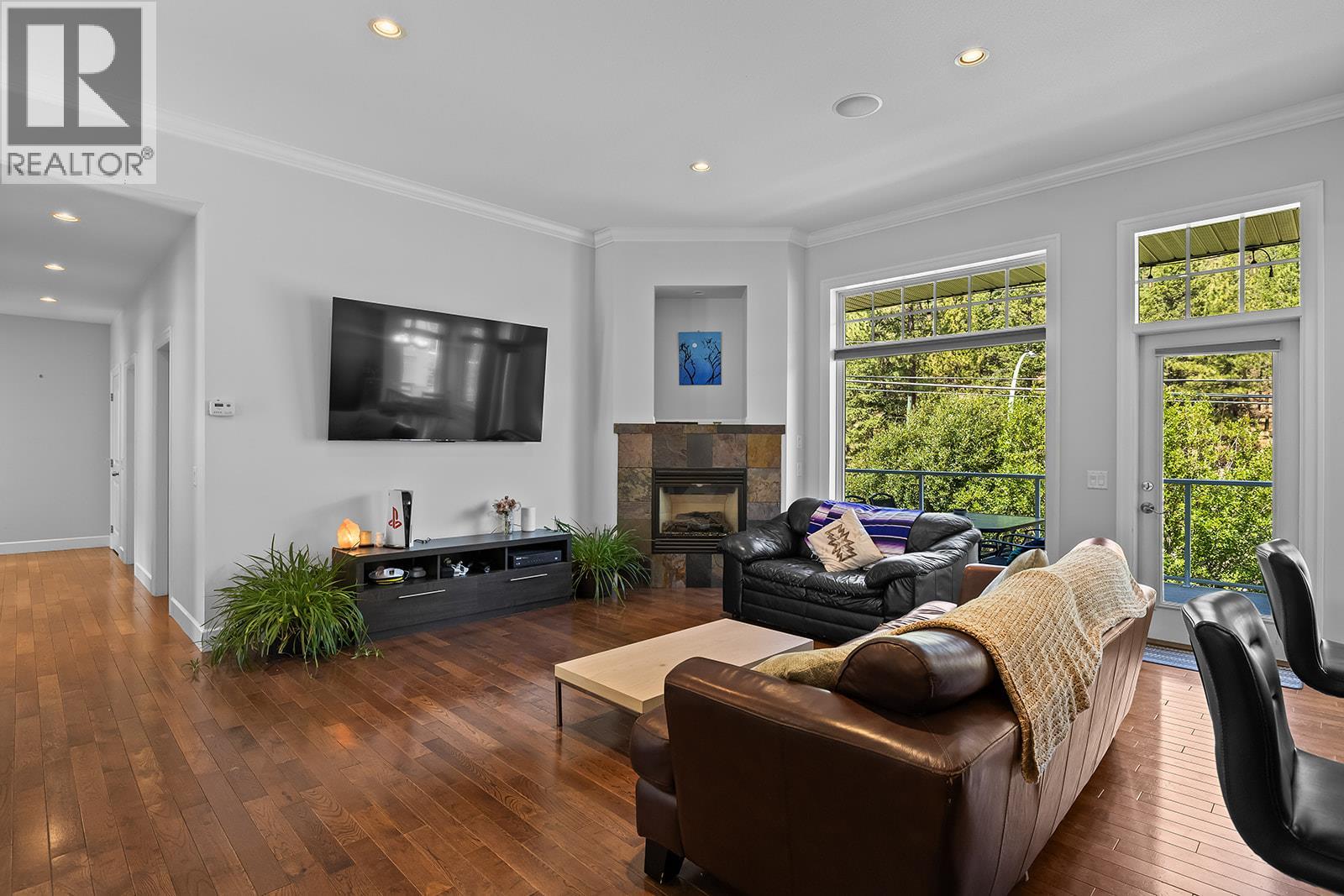 1839 Peak Point Court