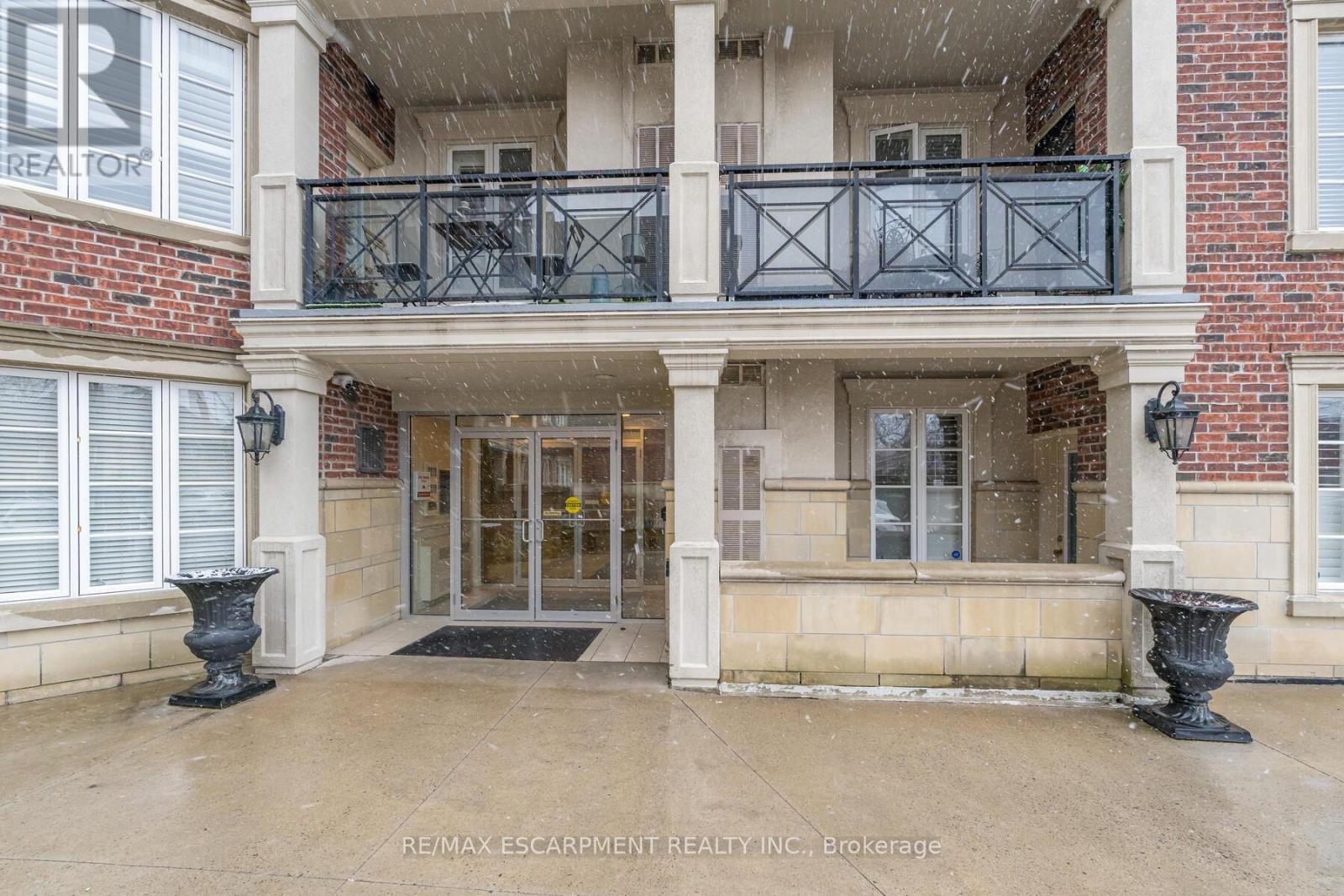 116 - 3351 CAWTHRA ROAD
