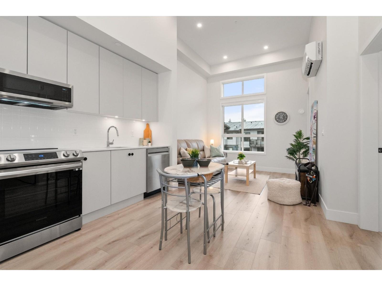 612 45505 CAMPUS DRIVE|Garrison Crossing