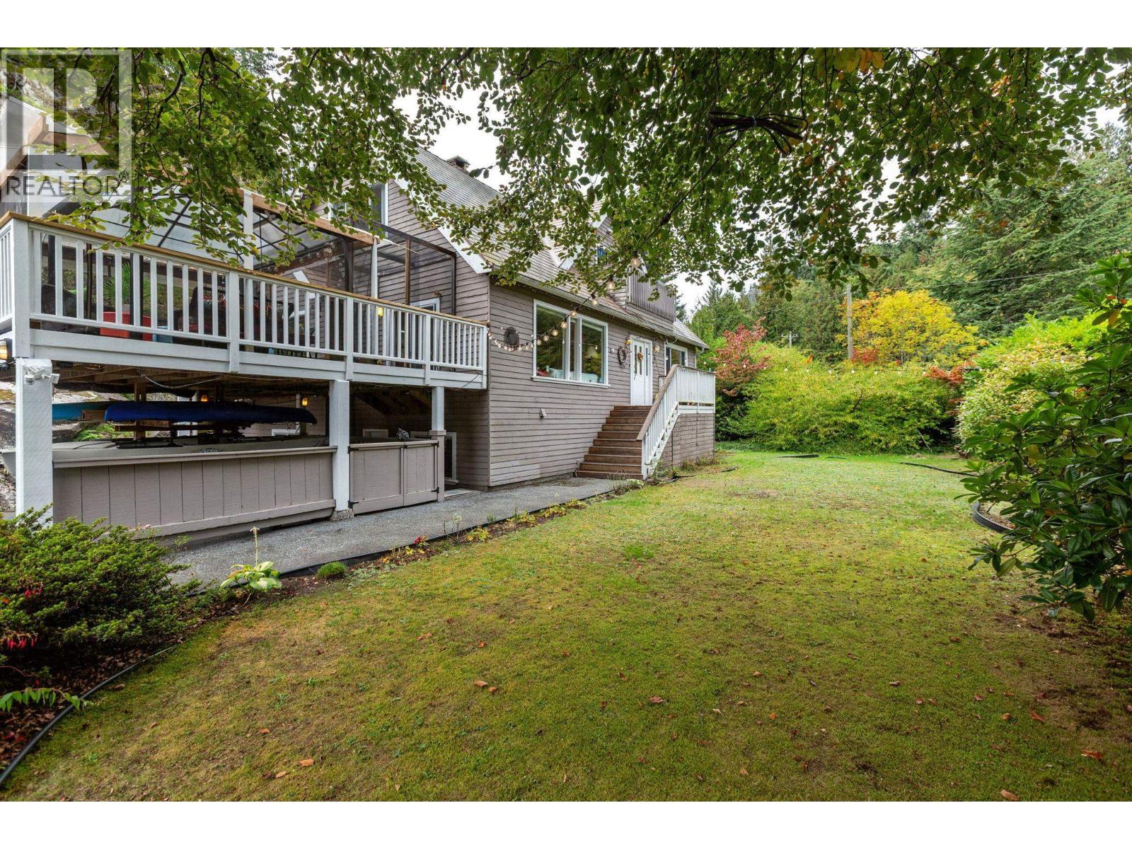 5607 EAGLE HARBOUR ROAD