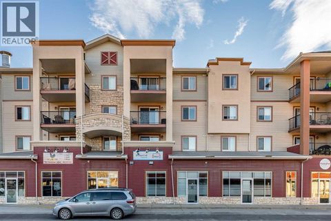 2,3,4, 505 Railway Street W Cochrane AB T4C2E2
