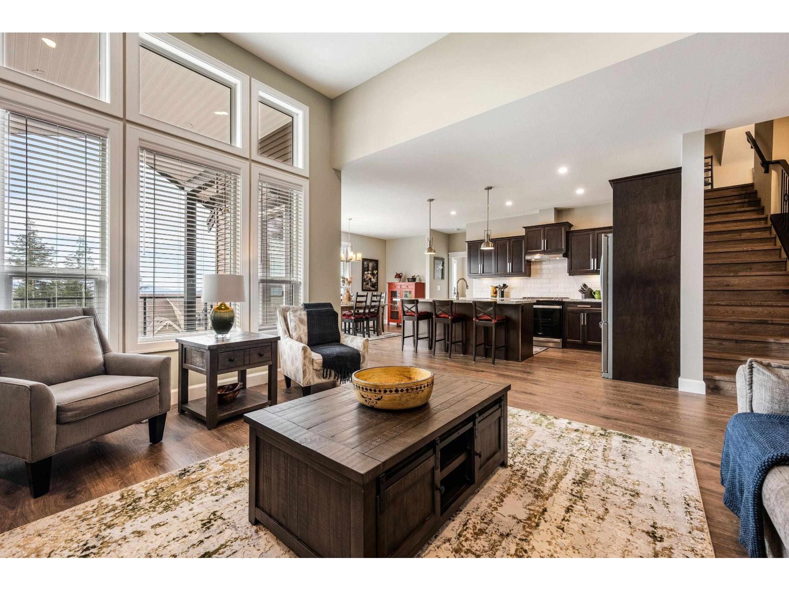 1306 STROMDAHL PLACE|Mt Woodside