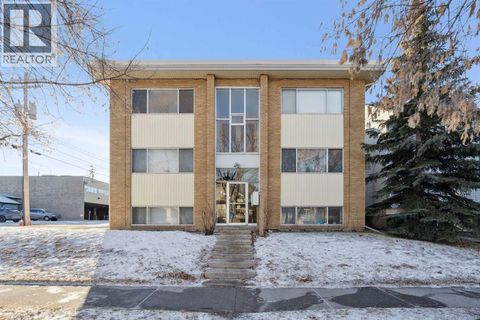 111 27 Avenue NW Calgary AB T2M2H3