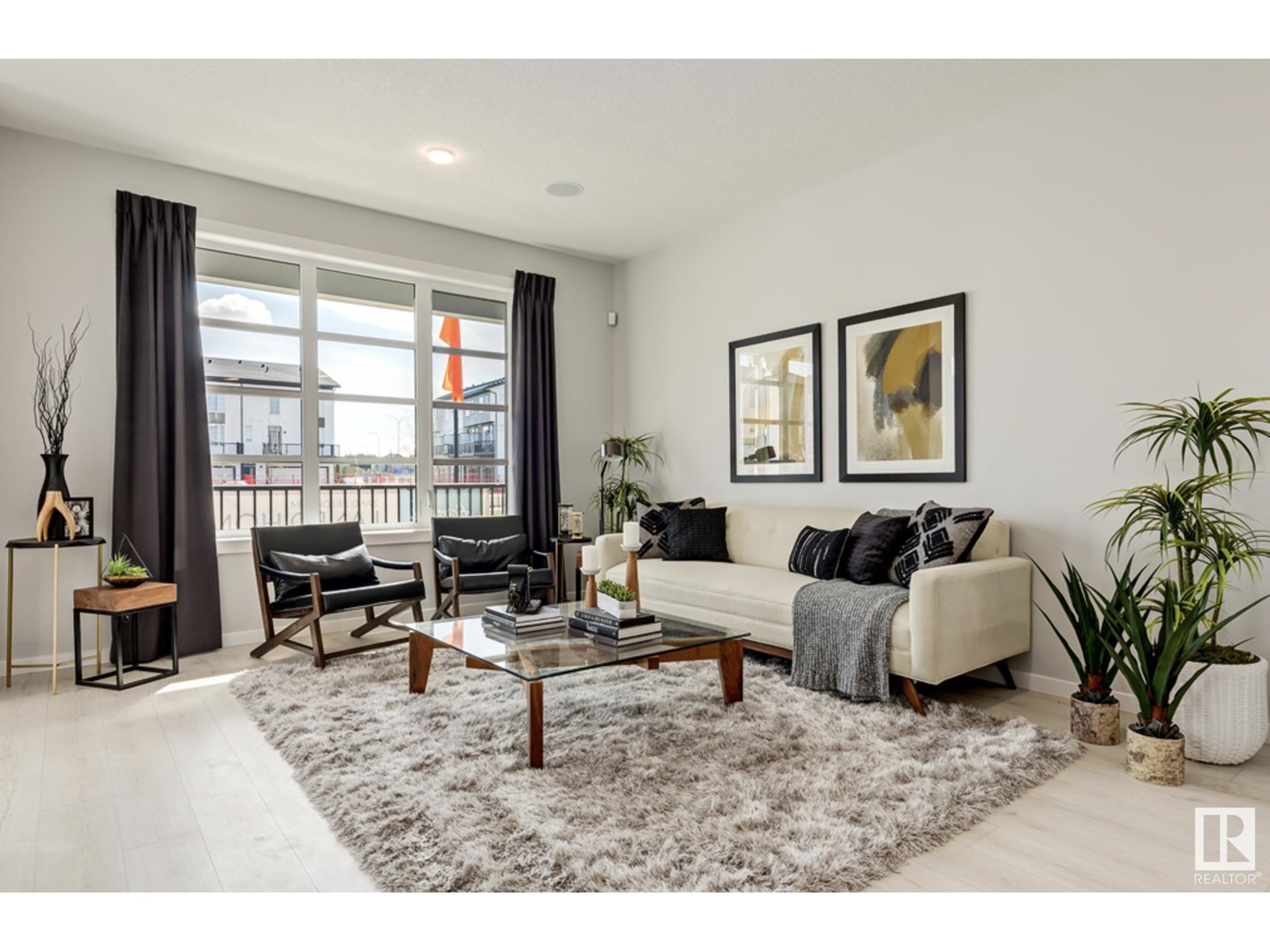 17203 3 ST NW