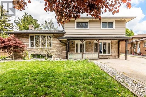 413 CARSON Drive Kitchener ON N2B2W5
