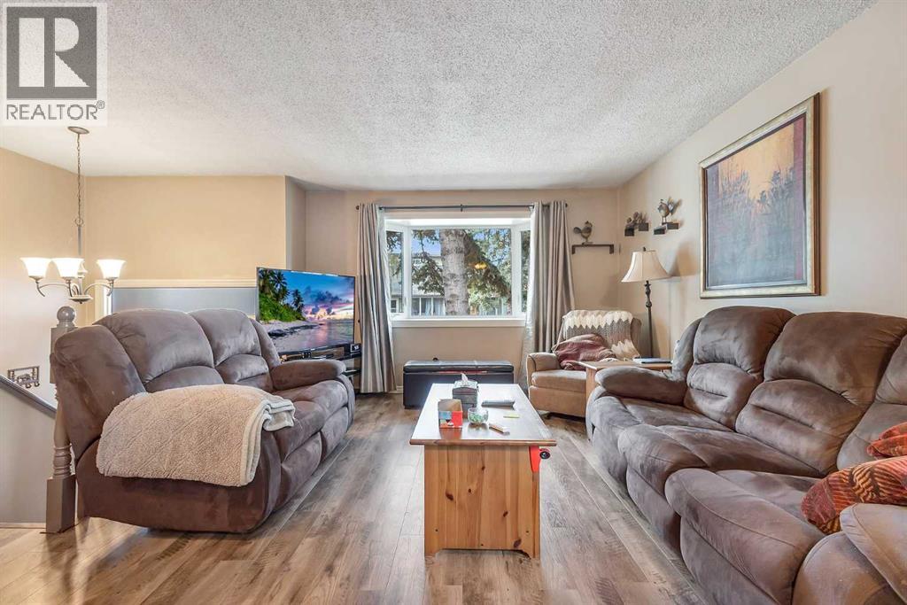 3335 Doverview Road SE