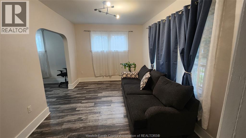 1585 CHURCH Unit# MAIN & UPPER