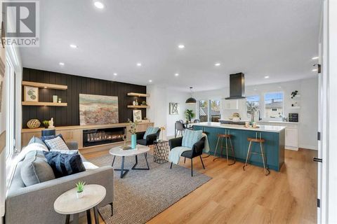 195 Westview Drive SW Calgary AB T3C2S3