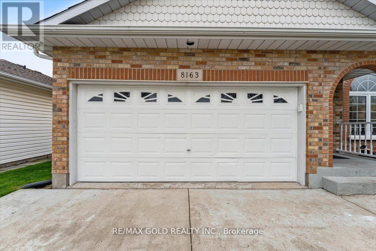 8163 HARVEST CRESCENT