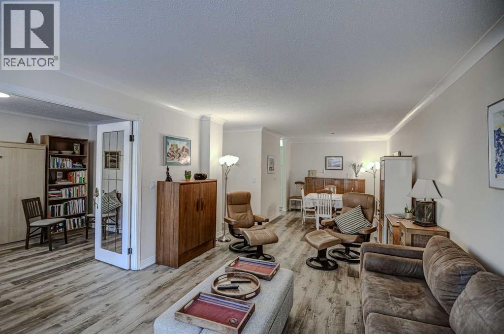 105, 521 57 Avenue SW