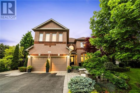 4229 GLENEAGLES Court Burlington ON L7M4A4