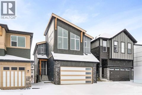 219 Silver Spruce Grove SW Calgary AB T2X5M2