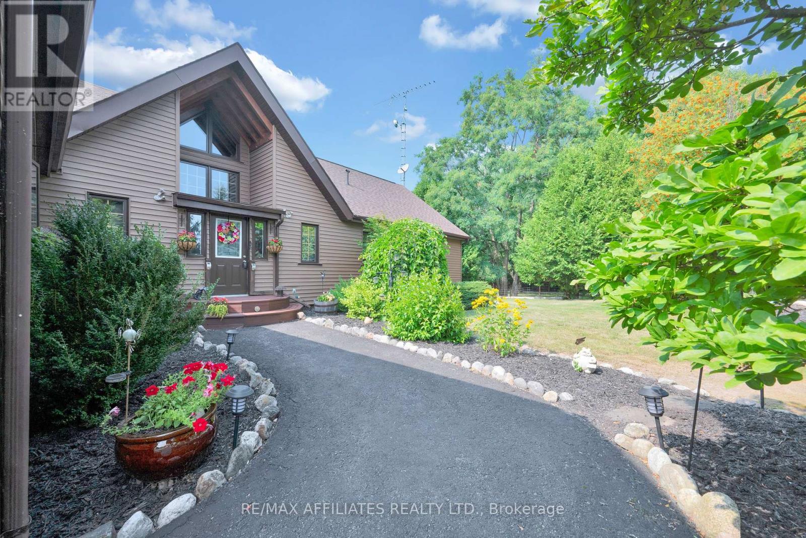 51 MOUNTAIN VIEW LANE