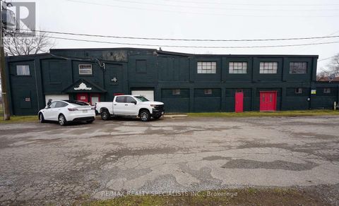 6 GEORGE STREET Port Colborne (Main Street) ON L3K3S1